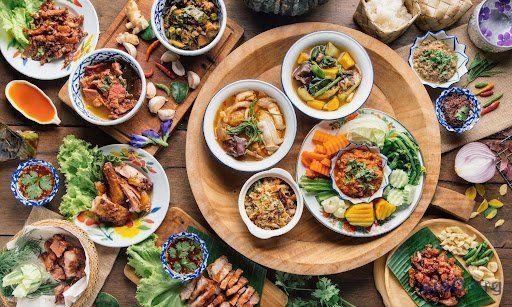 Thái Lan qua 12 tháng: Hành trình ẩm thực chữa lành tâm hồn