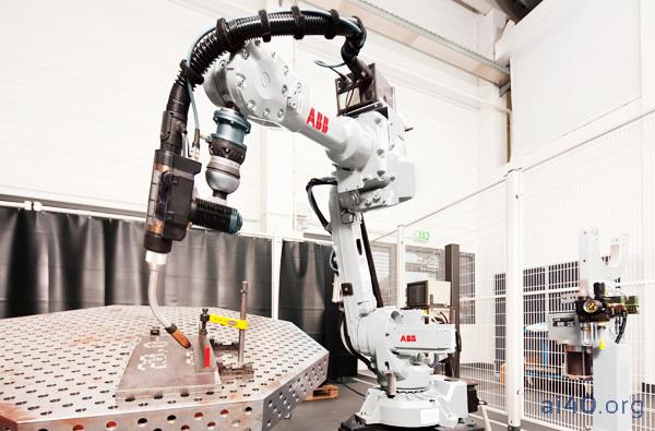 ABB Robotics ra mắt nền tảng OmniCore và loạt robot &#8216;đỉnh&#8217; tại Automate 2025