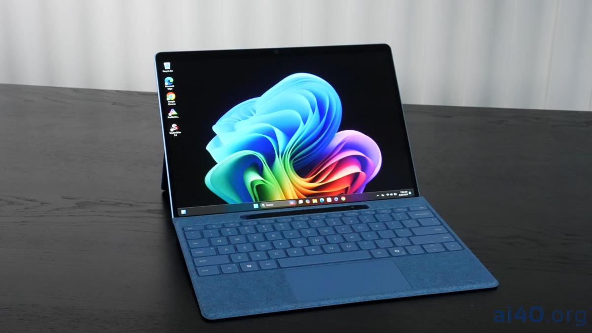 Microsoft: Windows 11 đột phá AI, Surface &#8216;chiến&#8217; hết mình!